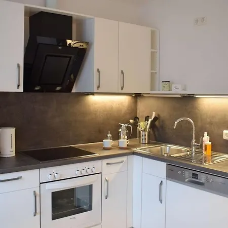Whispers Modern Retreat Casa vacanze Garding